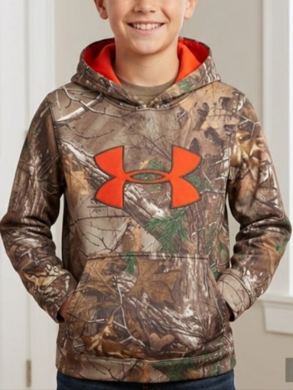 Under Armour Youth M Under Armour Brown Camo Hoodie with Orange Logo and Lining